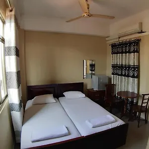 City Hotel Sri Lanka